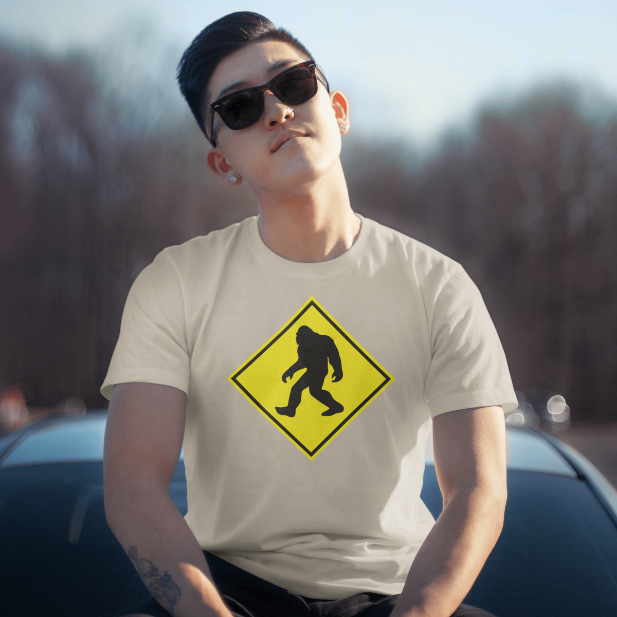 Bigfoot Crossing T‑Shirt ︱ Retro Warning Sign Tee
